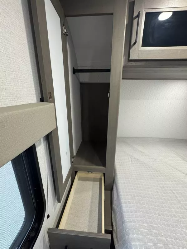 new Travel Trailers Grand Design RV Grand Design for sale, in Fargo, ND Thumbnail 47