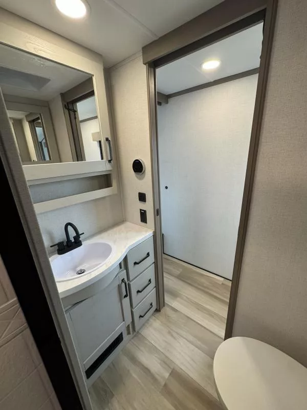 new Fifth Wheel Trailers Grand Design RV Grand Design for sale, in Fargo, ND Thumbnail 50