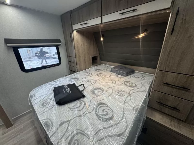 new Travel Trailers Grand Design RV Imagine XLS for sale, in Fargo, ND Thumbnail 37