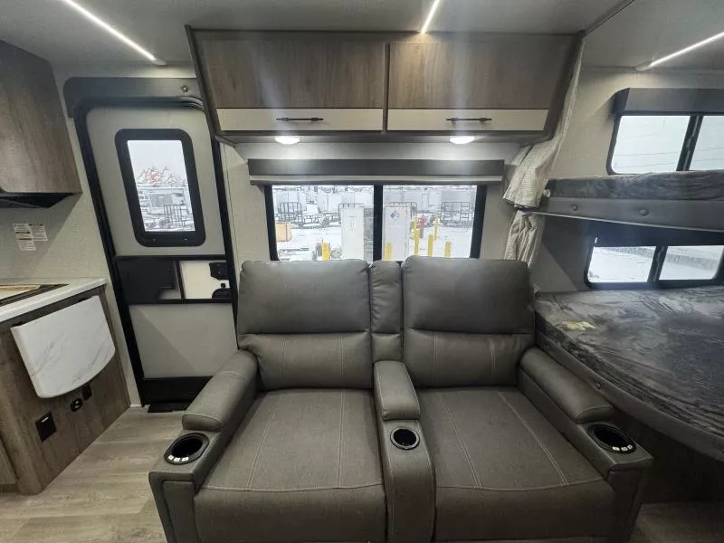 new Travel Trailers Grand Design RV Imagine XLS for sale, in Fargo, ND Thumbnail 23