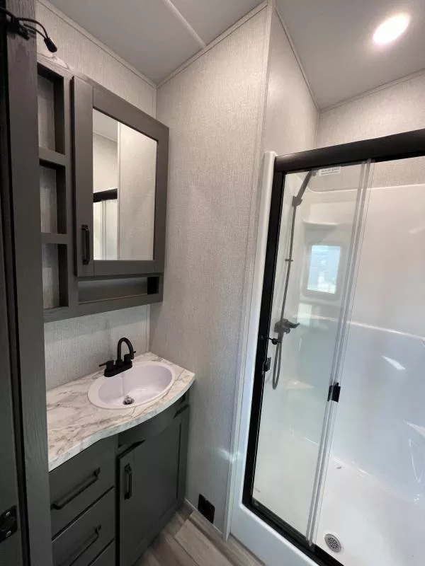 new Fifth Wheel Trailers Grand Design RV Reflection for sale, in Fargo, ND Thumbnail 13