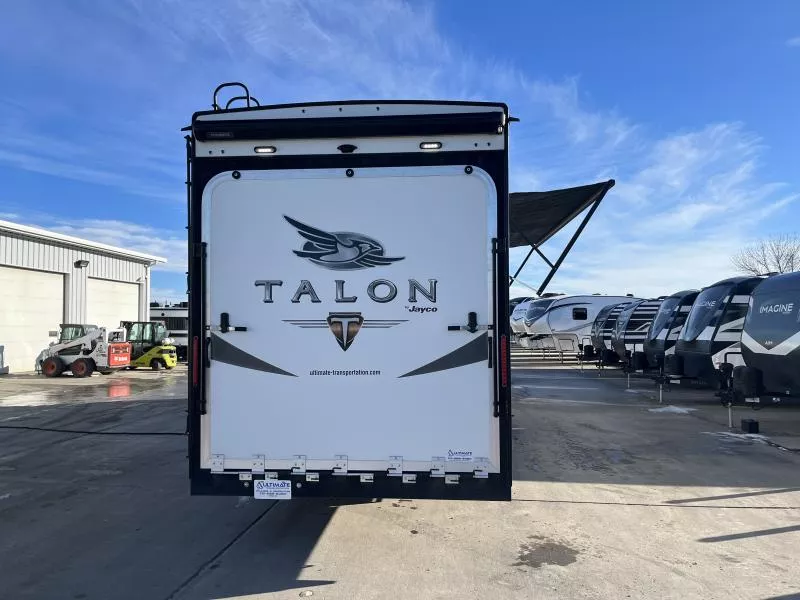 used Fifth Wheel Trailers Jayco Talon for sale, in Fargo, ND Thumbnail 3