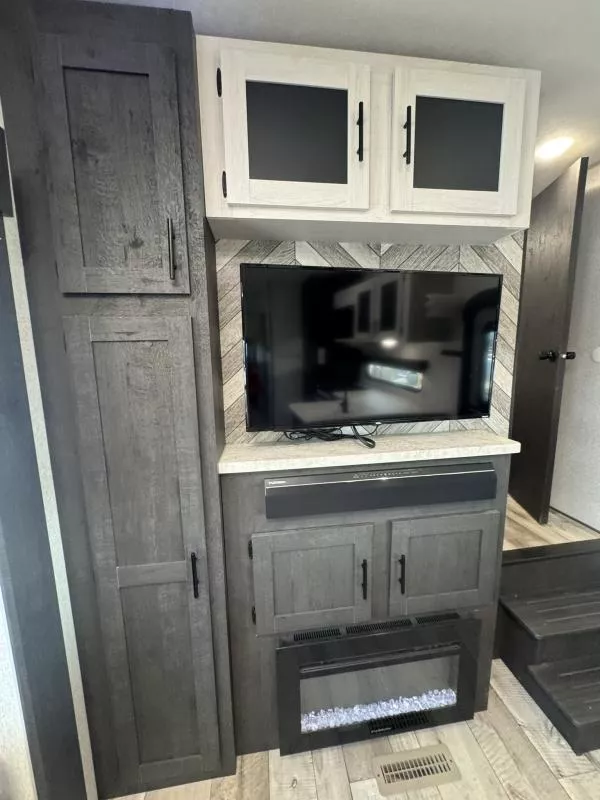 used Fifth Wheel Trailers Kz  for sale, in Fargo, ND Thumbnail 34