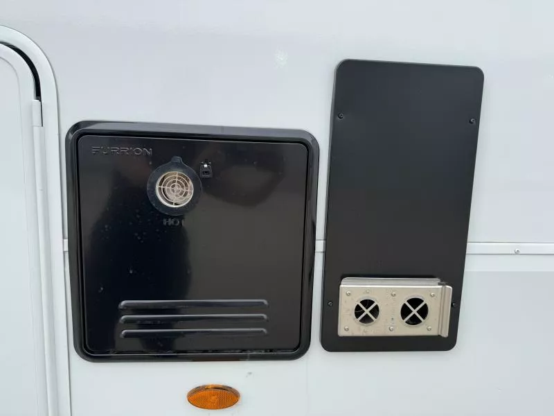 new Fifth Wheel Trailers Grand Design RV Influence for sale, in Fargo, ND Thumbnail 14