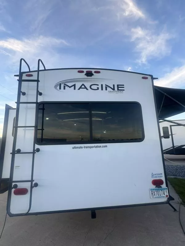 used Travel Trailers Grand Design RV Imagine for sale, in Fargo, ND Thumbnail 4