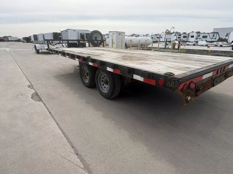 used Equipment / Flatbed Trailers Load Trail  for sale, in Fargo, ND Thumbnail 7