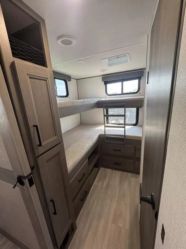 new Travel Trailers Grand Design RV  for sale, in Fargo, ND Thumbnail 39