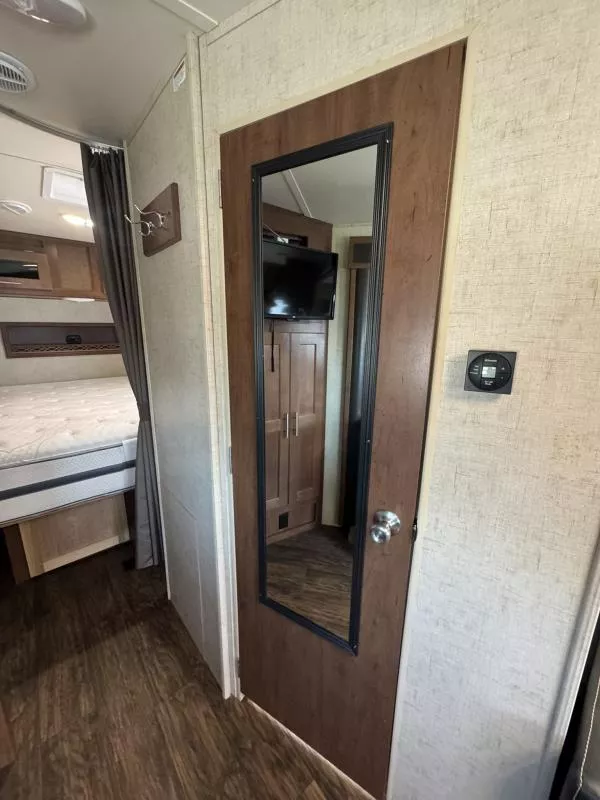 used Travel Trailers Forest River  for sale, in Fargo, ND Thumbnail 51