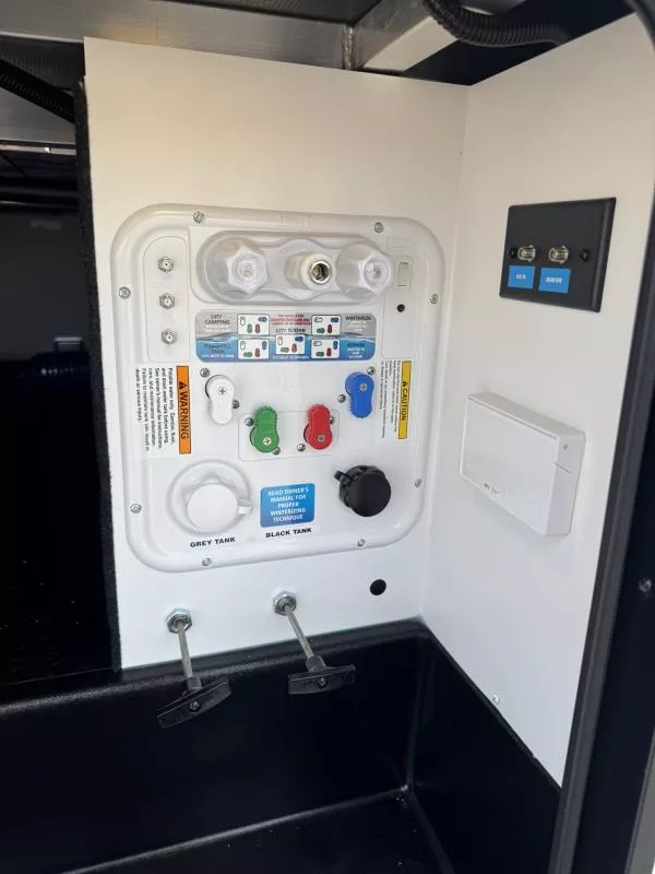 new Fifth Wheel Trailers Grand Design RV Grand Design for sale, in Fargo, ND Thumbnail 13