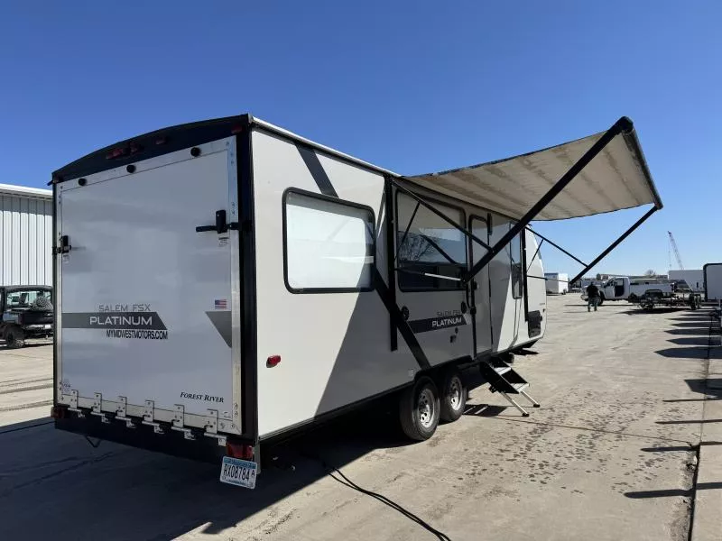 used Toy Haulers Forest River Salem FSX Platinum for sale, in Fargo, ND Thumbnail 2
