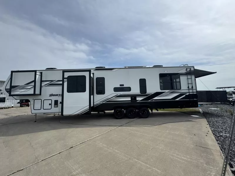 new Toy Haulers Grand Design RV  for sale, in Fargo, ND Thumbnail 7