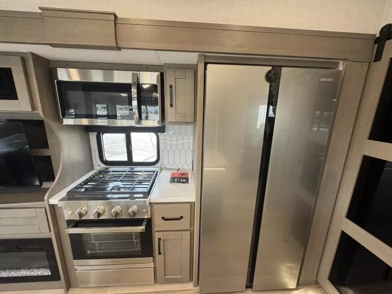 new Fifth Wheel Trailers Grand Design RV Grand Design for sale, in Fargo, ND Thumbnail 35