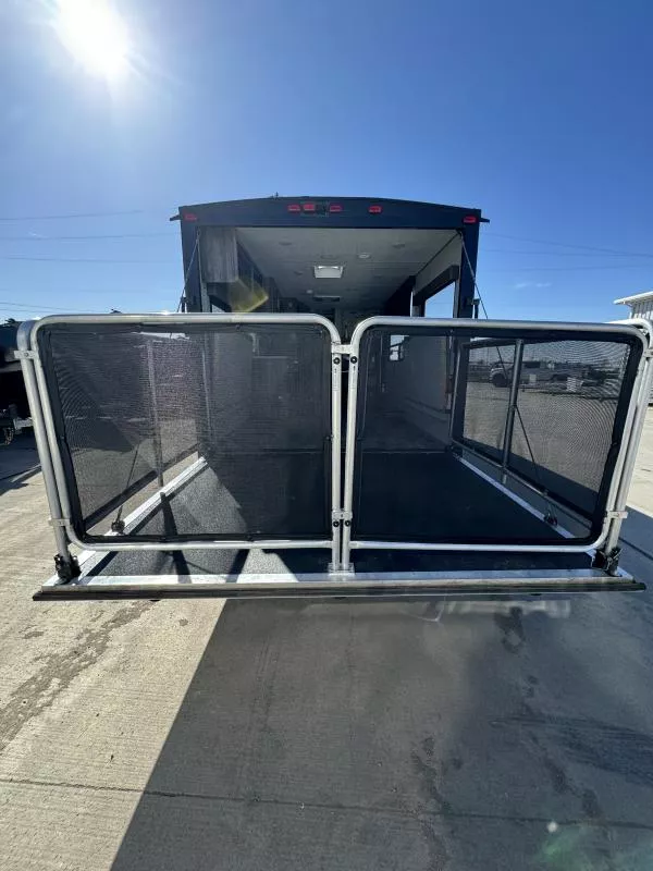 used Toy Haulers Forest River Salem FSX Platinum for sale, in Fargo, ND Thumbnail 24