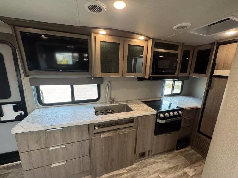 used Travel Trailers Grand Design RV Grand Design for sale, in Fargo, ND Thumbnail 29