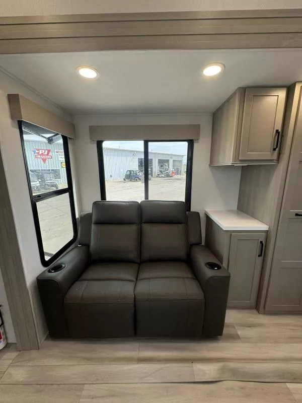 new Toy Haulers Grand Design RV Grand Design for sale, in Fargo, ND Thumbnail 37