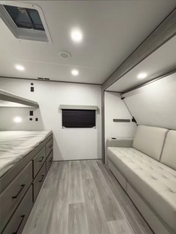 new Travel Trailers Grand Design RV  for sale, in Fargo, ND Thumbnail 5