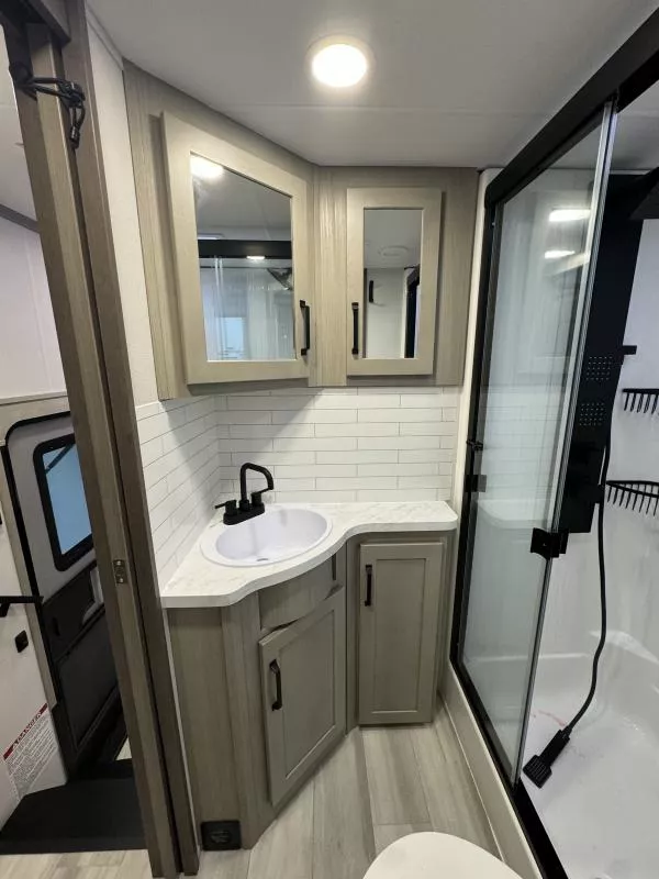 new Toy Haulers Grand Design RV Other for sale, in Fargo, ND Thumbnail 40