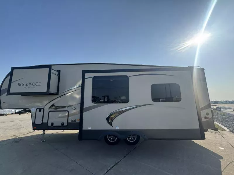 used Fifth Wheel Trailers Forest River  for sale, in Fargo, ND Thumbnail 13