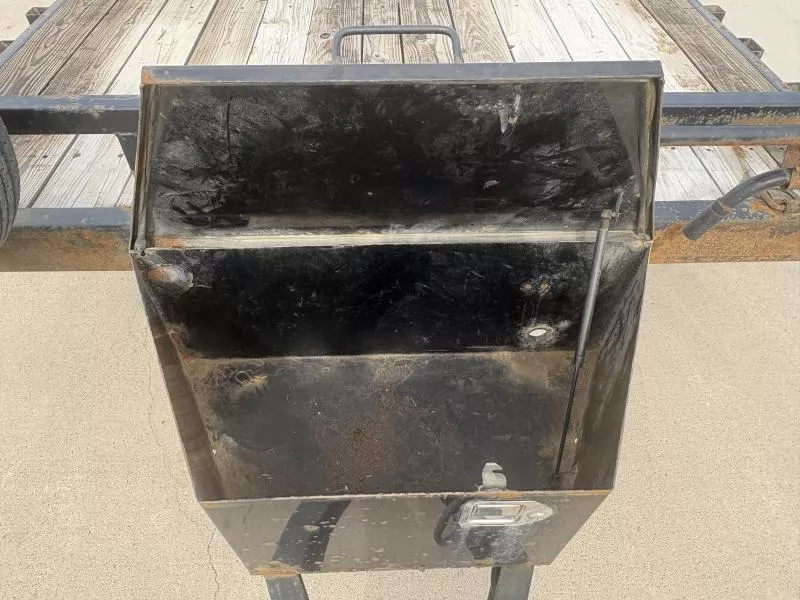 used Equipment / Flatbed Trailers Load Trail  for sale, in Fargo, ND Thumbnail 12