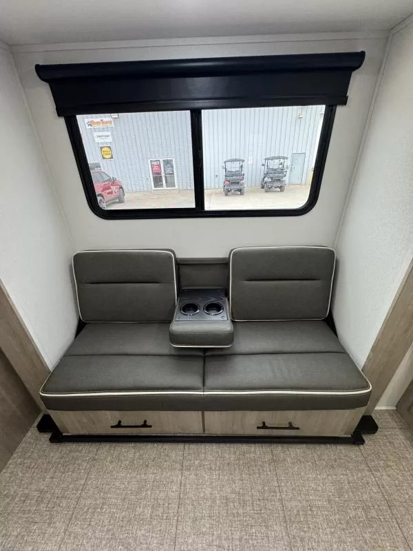 new Travel Trailers Grand Design RV Grand Design for sale, in Fargo, ND Thumbnail 25