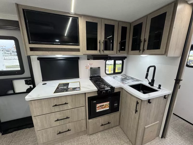 new Travel Trailers Grand Design RV Grand Design for sale, in Fargo, ND Thumbnail 23