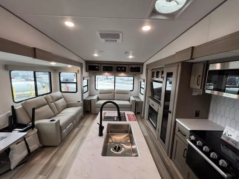 new Fifth Wheel Trailers Grand Design RV Grand Design for sale, in Fargo, ND Thumbnail 11