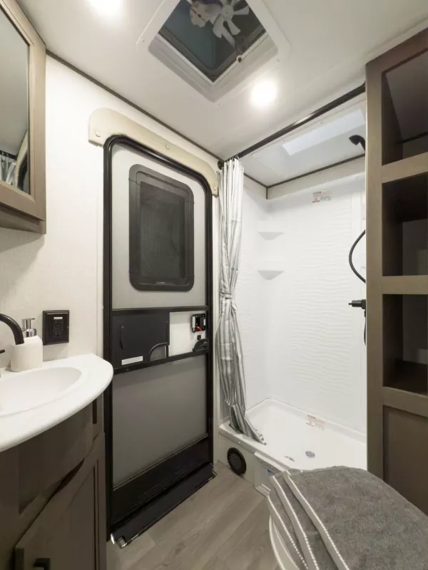 new Travel Trailers Grand Design RV  for sale, in Fargo, ND Thumbnail 7