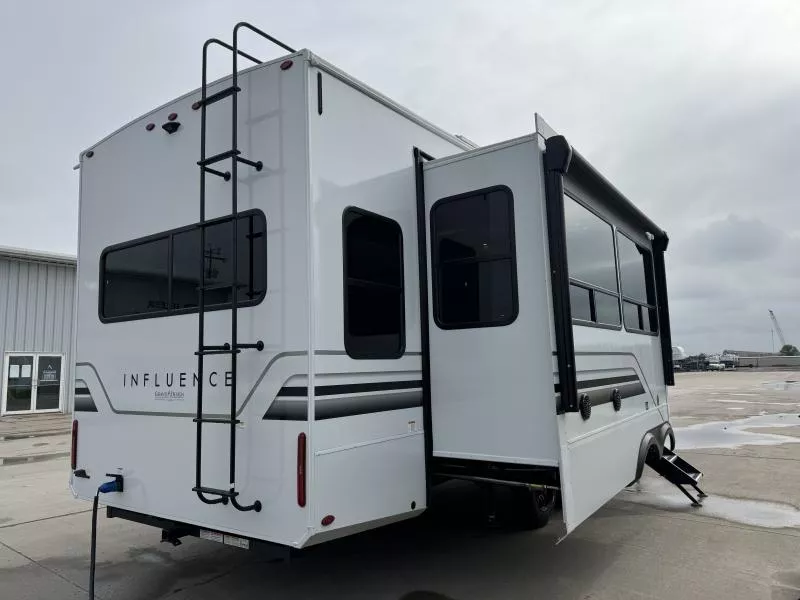 new Fifth Wheel Trailers Grand Design RV Influence for sale, in Fargo, ND Thumbnail 2
