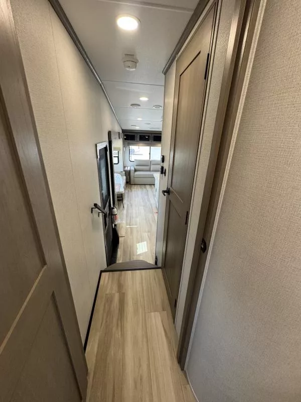 new Fifth Wheel Trailers Grand Design RV Grand Design for sale, in Fargo, ND Thumbnail 47