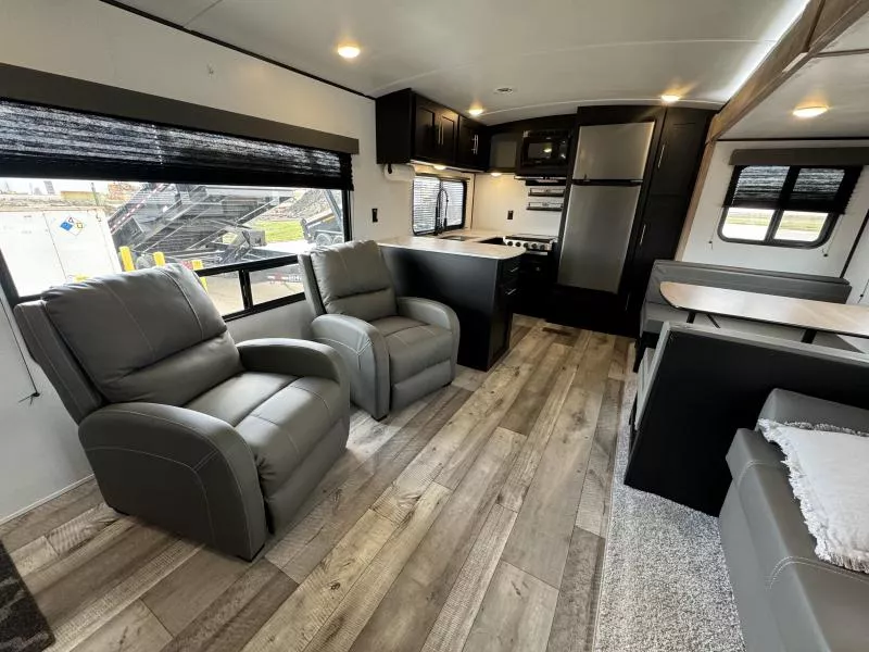 used Travel Trailers Keystone RV Springdale for sale, in Fargo, ND Thumbnail 19