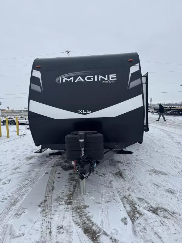 new Travel Trailers Grand Design RV Imagine XLS for sale, in Fargo, ND Thumbnail 8
