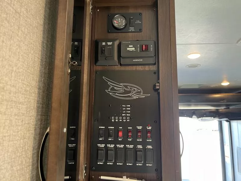 used Fifth Wheel Trailers Jayco Talon for sale, in Fargo, ND Thumbnail 17