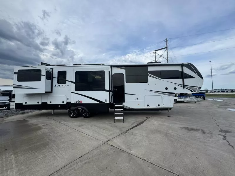 new Fifth Wheel Trailers Grand Design RV  for sale, in Fargo, ND Thumbnail 5