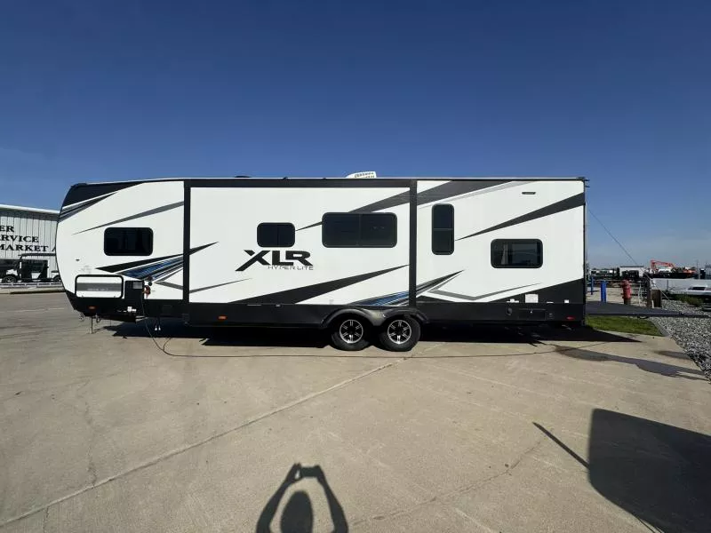 used Toy Haulers Forest River  for sale, in Fargo, ND Thumbnail 6