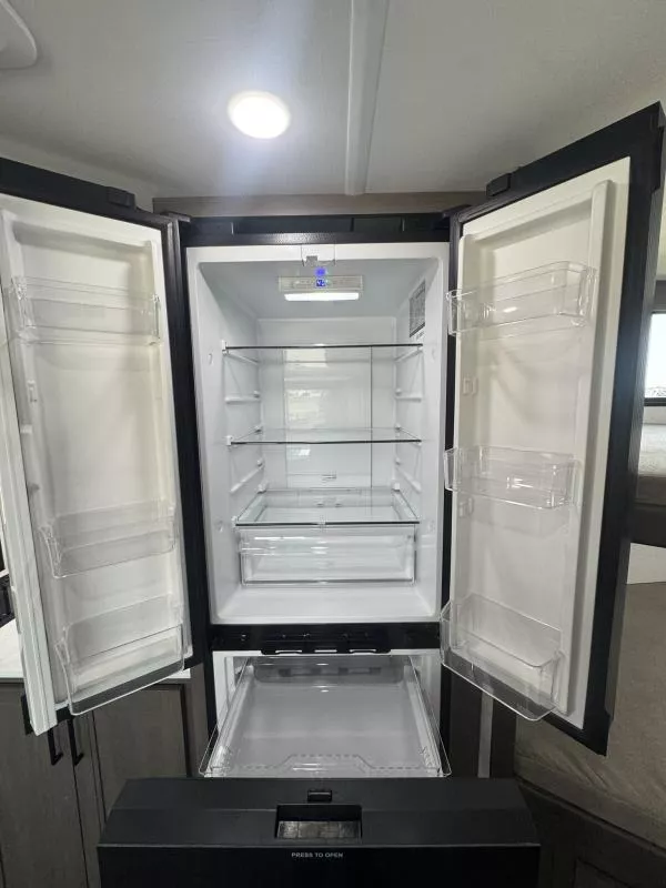 new Travel Trailers Grand Design RV  for sale, in Fargo, ND Thumbnail 31