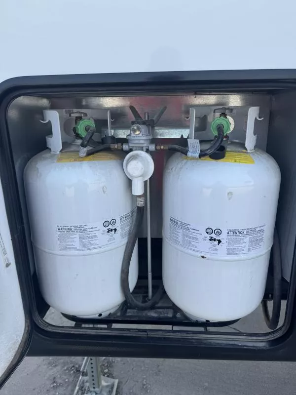 used Fifth Wheel Trailers Kz  for sale, in Fargo, ND Thumbnail 10