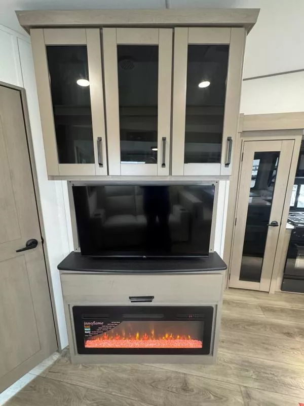 new Fifth Wheel Trailers Grand Design RV  for sale, in Fargo, ND Thumbnail 39