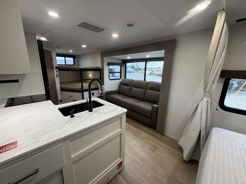 new Travel Trailers Grand Design RV  for sale, in Fargo, ND Thumbnail 29