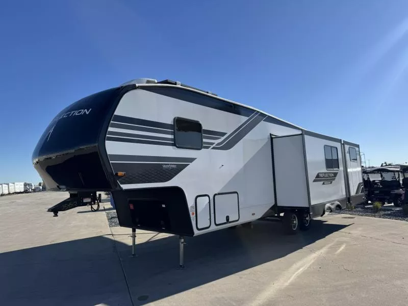 new Fifth Wheel Trailers Grand Design RV  for sale, in Fargo, ND Thumbnail 7