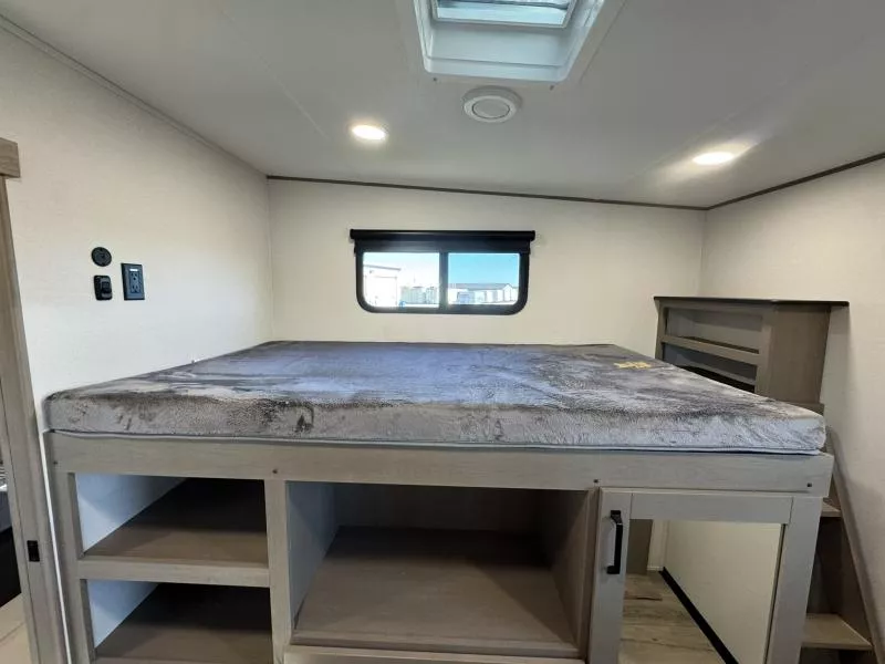 new Fifth Wheel Trailers Grand Design RV  for sale, in Fargo, ND Thumbnail 42