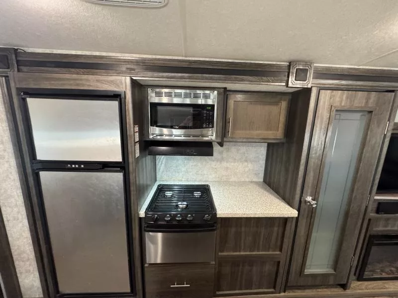 used Travel Trailers Highland Ridge RV Highland Ridge for sale, in Fargo, ND Thumbnail 33