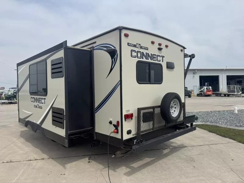 used Travel Trailers Kz Kz for sale, in Fargo, ND Thumbnail 5