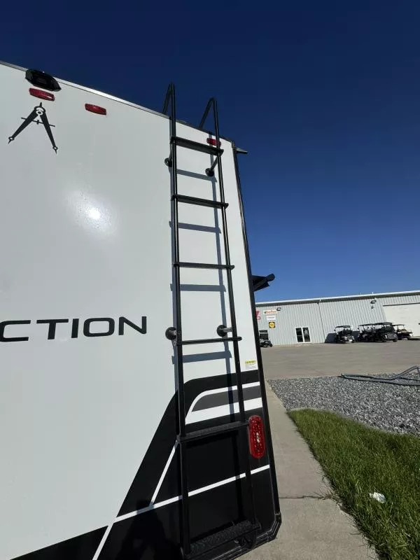 new Fifth Wheel Trailers Grand Design RV  for sale, in Fargo, ND Thumbnail 14