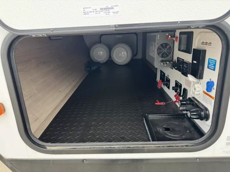 new Travel Trailers Grand Design RV Grand Design for sale, in Fargo, ND Thumbnail 12