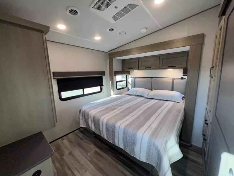 new Fifth Wheel Trailers Grand Design RV Reflection for sale, in Fargo, ND Thumbnail 14