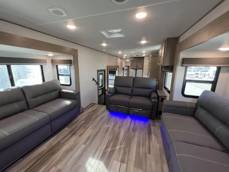 new Fifth Wheel Trailers Grand Design RV Reflection for sale, in Fargo, ND Thumbnail 27