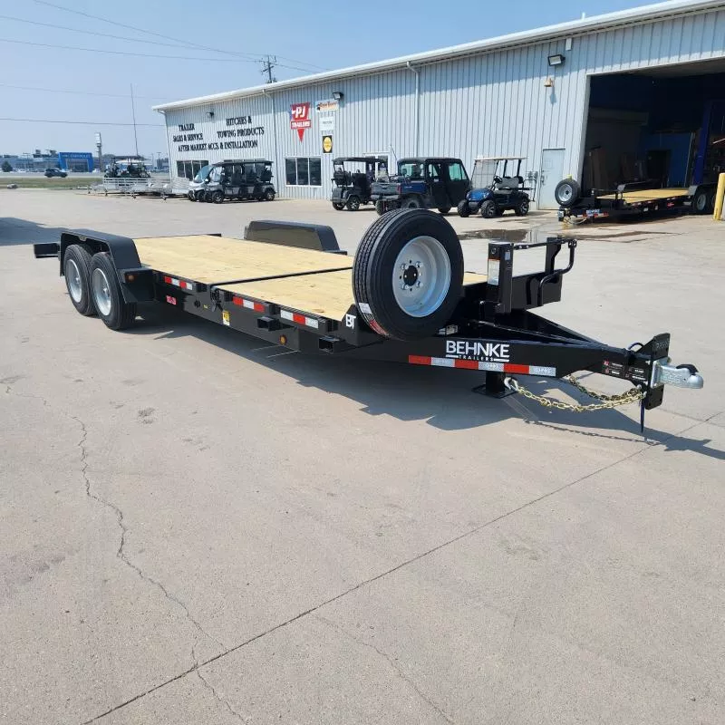 2026 Behnke 83"X22' Cushion Tilt Trailer