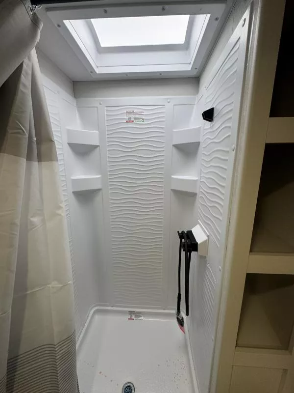 new Travel Trailers Grand Design RV  for sale, in Fargo, ND Thumbnail 48