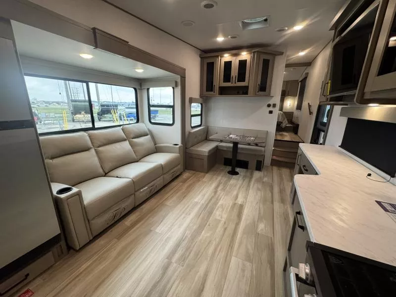 new Fifth Wheel Trailers Grand Design RV Grand Design for sale, in Fargo, ND Thumbnail 47