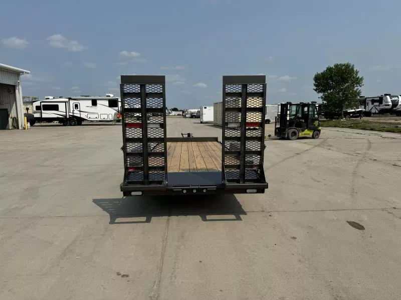 new Equipment / Flatbed Trailers MAXX-D  for sale, in Fargo, ND Thumbnail 4